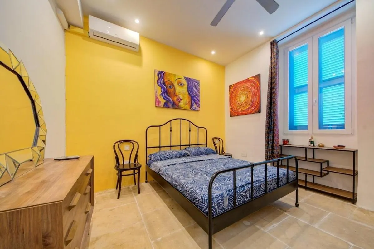 Artistic Traditional Maltese House Zebbug  Holiday home Zebbug (Southern Region)